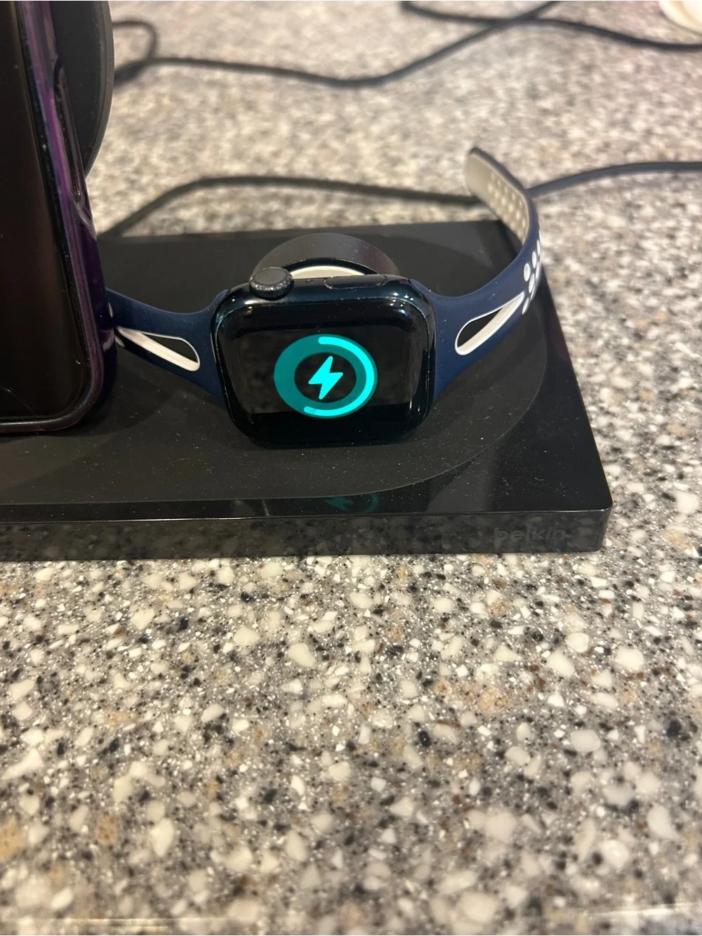 Belkin BOOST↑UP Wireless Charging Dock iPhone Apple Watch Tested